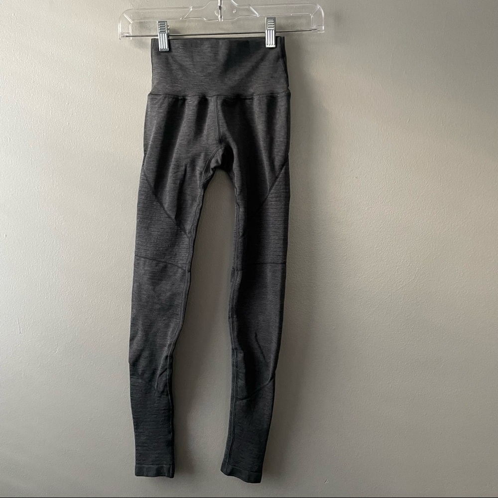 Alphalete legging